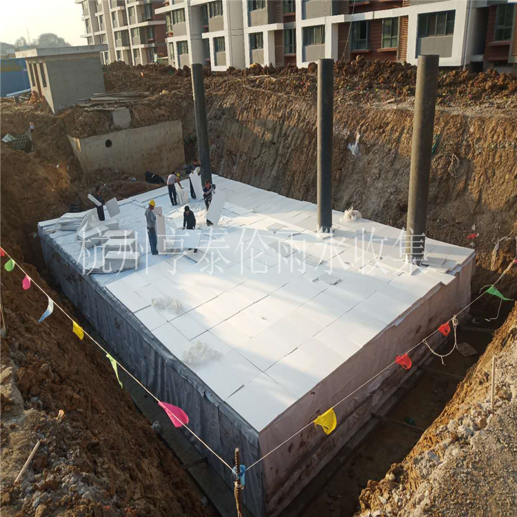 南京東善橋復(fù)建房六期450方雨水收集池 2020.3.22